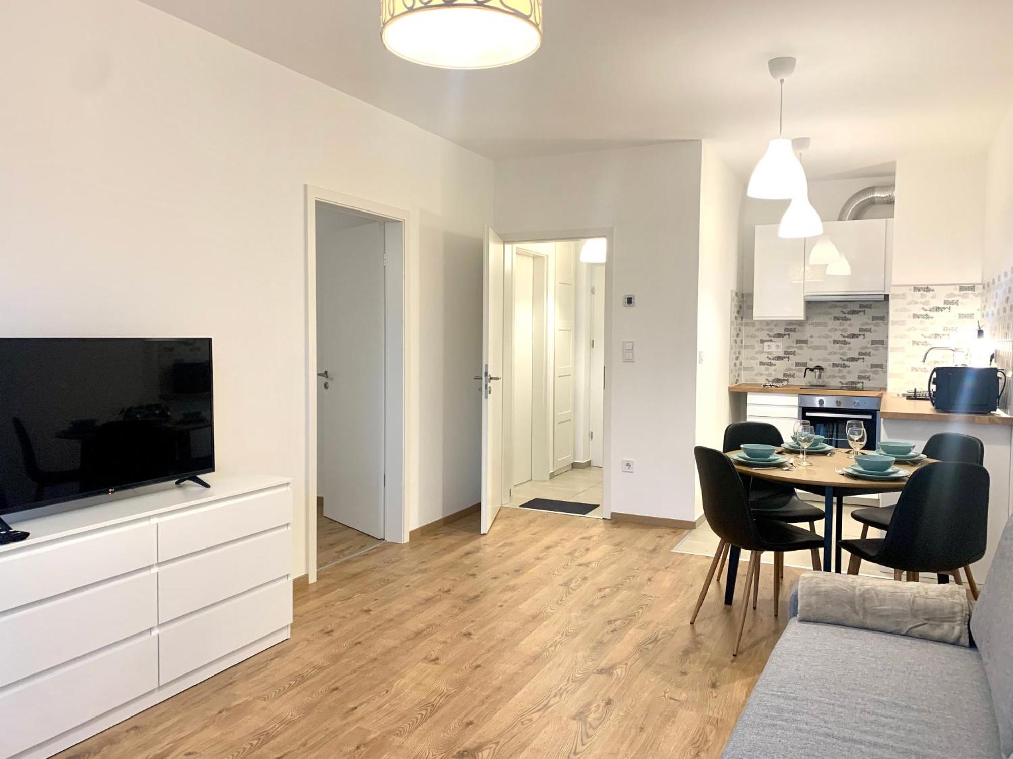 Westside Residence Apartment - Modern & Peaceful - Free Garage! Budapest Eksteriør billede